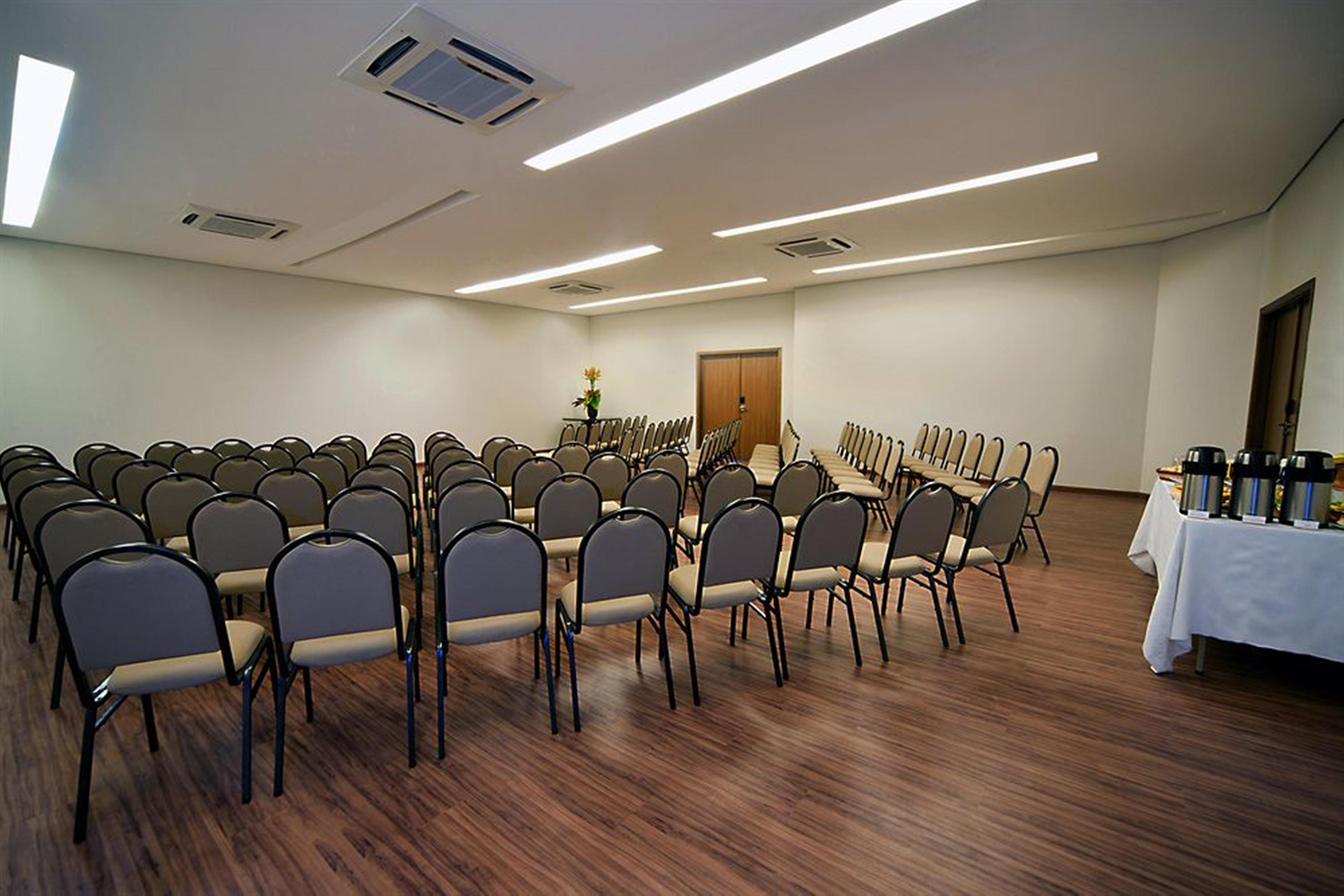 Radisson Hotel Belem Экстерьер фото